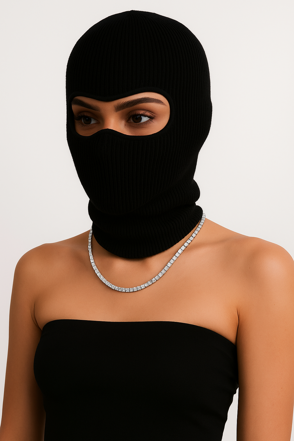 Tennis Chain on Model